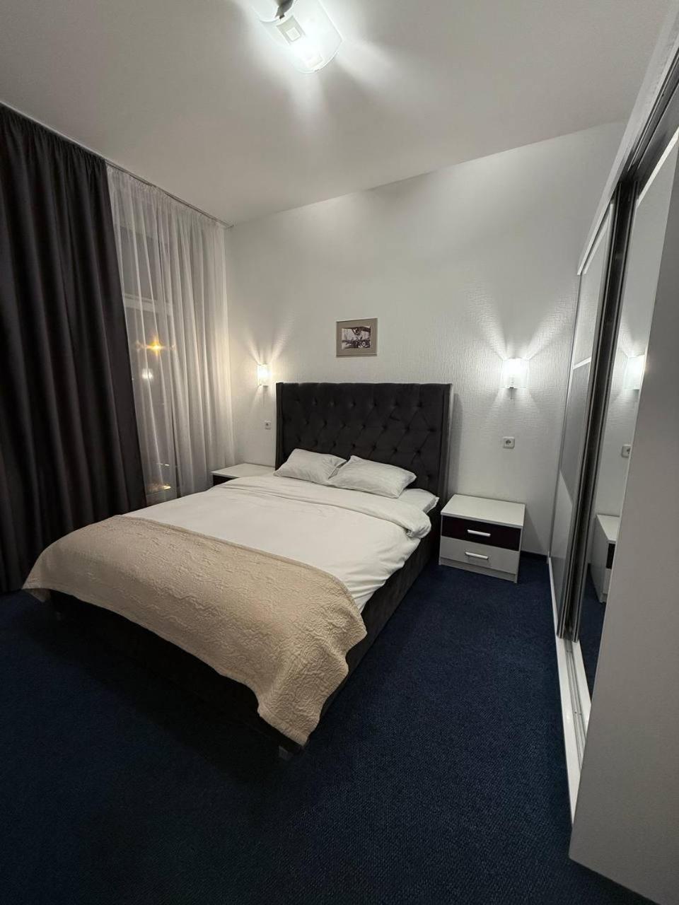 דאוגבפילס Biplan Hotel מראה חיצוני תמונה